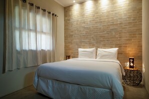 Alpehytte – comfort, lanai, hageutsikt | Wi-fi (inkludert) og sengetøy