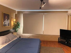 3 chambres, fer et planche à repasser, draps fournis