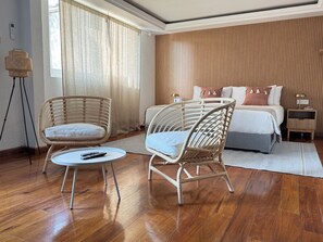 1 chambre, bureau, lit parapluie, Wi-Fi