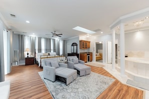 4 habitaciones, escritorio, tabla de planchar con plancha y wifi gratis
