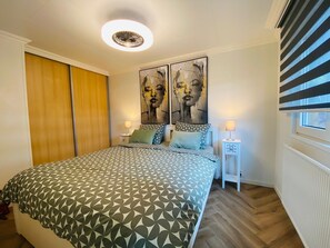 2 chambres, fer et planche Ă repasser, lit parapluie, Wi-Fi gratuit