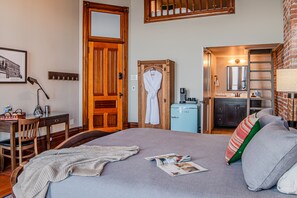 Silitysrauta/-lauta, internet, vuodevaatteet