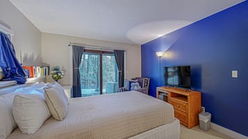 2 bedrooms, iron/ironing board, Internet, bed sheets