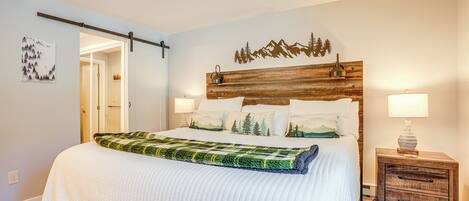 2 habitaciones, escritorio, internet y ropa de cama