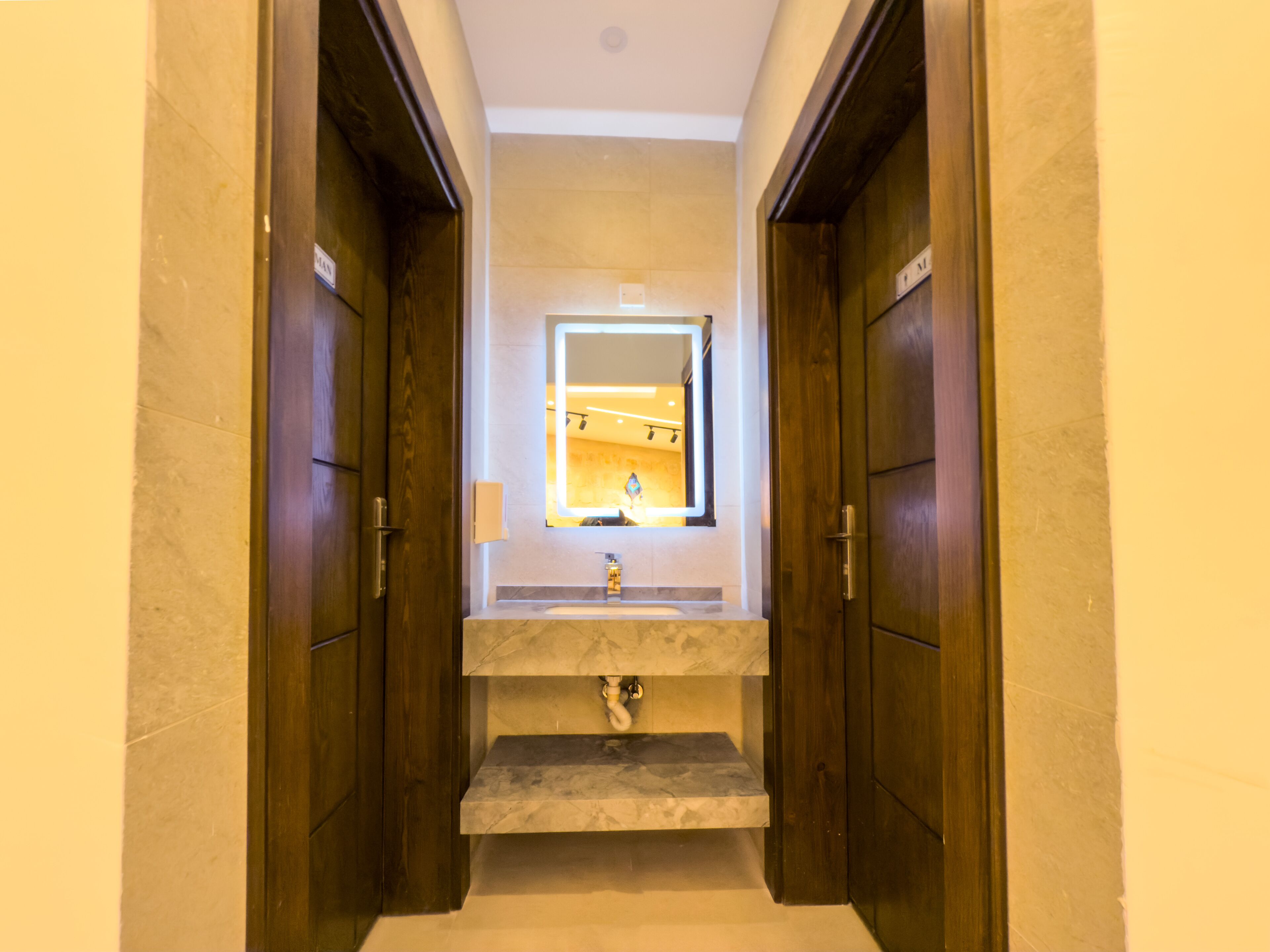 Foto - Petra Karam Hotel