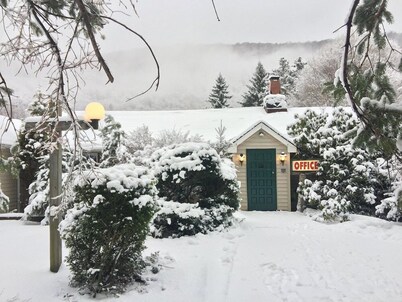 Cold Spring Lodge - Hotel A