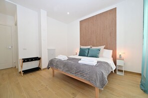 Deluxe Double Room, City View