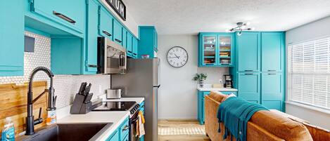 Cafetière/bouilloire, grille-pain