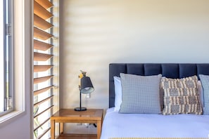 3 dormitorios, tabla de planchar con plancha, wifi