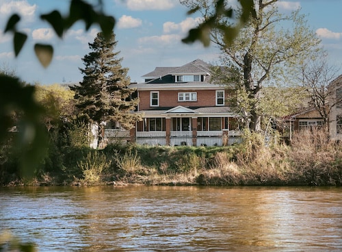 Apt. # 4 - Goldsmith's River Front Inn - Flathead Apartment