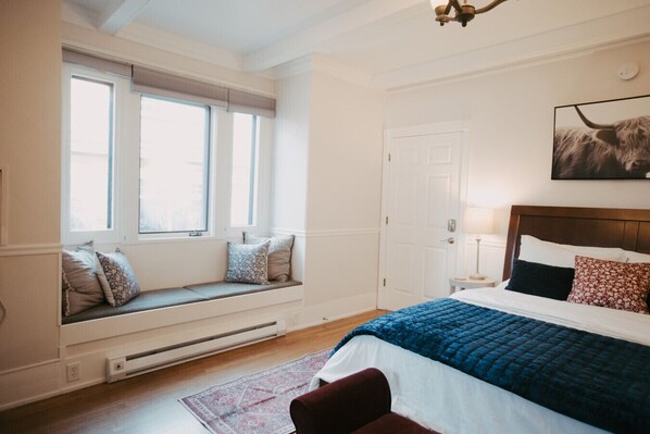 1 bedroom, desk, iron/ironing board, travel cot