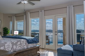 3 bedrooms, desk, travel cot, free WiFi