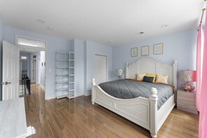 4 bedrooms, free WiFi, bed sheets - A Unique Stay Awaits (Alexandria)