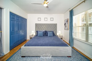 Desk, iron/ironing board, travel cot, free WiFi
