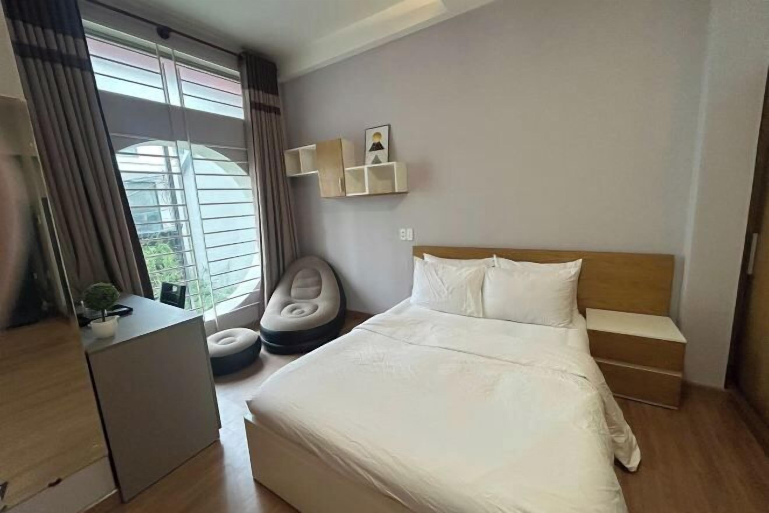 Sengetøy av topp kvalitet, dundyner og memory foam-senger