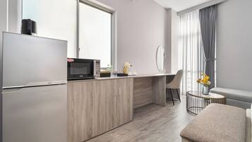 Deluxe Room, City View | Premium bedding, down duvets, memory-foam beds, individually furnished