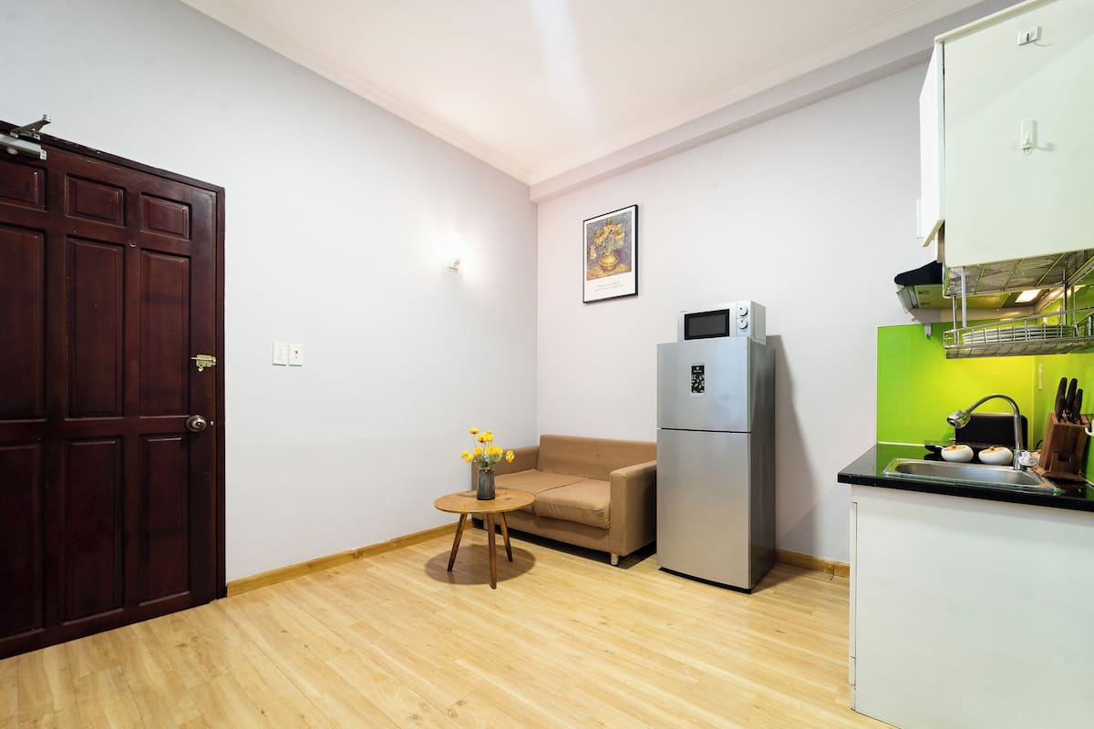 Basic Room | 1 bedroom, premium bedding, down duvets, memory-foam beds