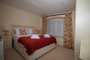 2 slaapkamers, een strijkplank/strijkijzer, gratis wifi