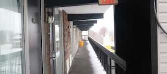 Fort York Motel
