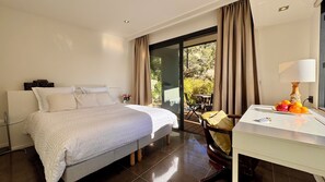 5 Schlafzimmer, Bügeleisen/Bügelbrett, WLAN, Bettwäsche