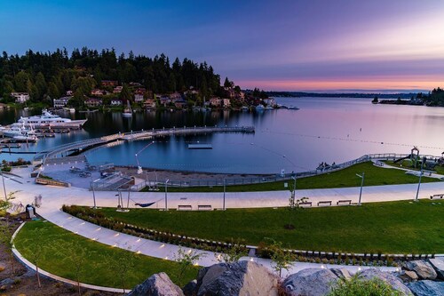 Elegant Luxury Home in Prime Downtown Bellevue