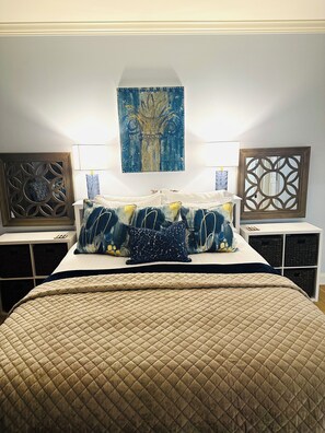 3 soverom, strykejern/-brett, wi-fi og sengetøy