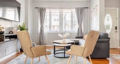 Free parking, Safe Area -close to NYC and Newark Airport, 2-bedroom apartment.