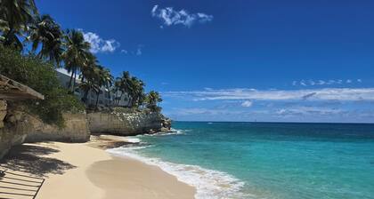 Beachfront condo at beautiful Cupecoy Beach Club. 2 bedroom, 3 bath, amenities!