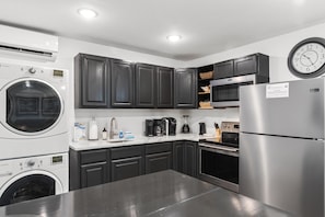 House, Multiple Beds (Sugar Sand Cottage B) | Private kitchen | Oven, toaster - Sugar Sand Cottage B (Port St. Joe)
