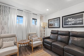 House, Multiple Beds (Sugar Sand Cottage B) | Living area - Sugar Sand Cottage B (Port St. Joe)