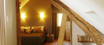 Le Petit Ailleurs - SAINT-LEGER-SOUS-BEUVRAY