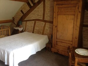 2 bedrooms, internet