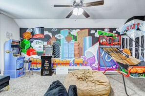 Spielezimmer
