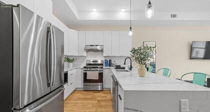 Sky High Retreat near NYC W/Rooftop!
