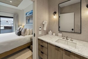 3 chambres, Wi-Fi gratuit, draps fournis