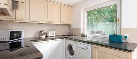 Fridge, microwave, oven, dishwasher