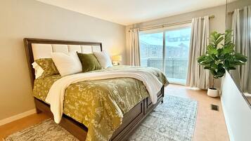 1 bedroom, iron/ironing board, WiFi, bed sheets