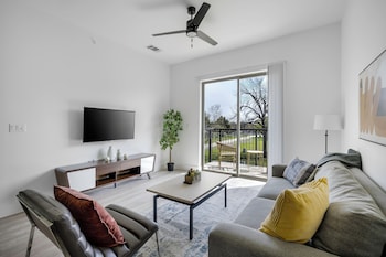 Landing Apartments Denton