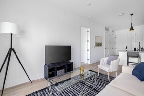 Apartment, 3 Bedrooms (QueenBed) | Living area | 40-inch TV with digital channels - Landing Apartments Denton (Denton)