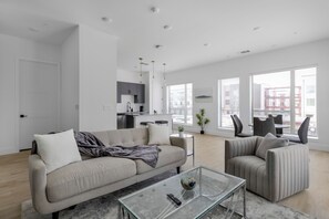 Apartment, 2 Bedrooms, 2 Bathrooms (QueenBed) | Living area | 40-inch TV with digital channels