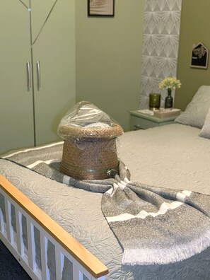 Wi-Fi gratuit, draps fournis