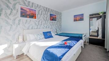 1 bedroom, premium bedding, down duvets, pillow-top beds