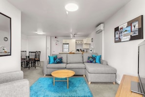 Télévision, espaces bureaux