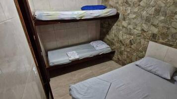 Casa família | 2 quartos, Wi-Fi de cortesia