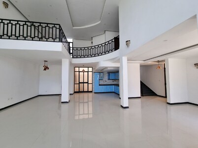 Luxury Unfurnished G+2 House For Rent 