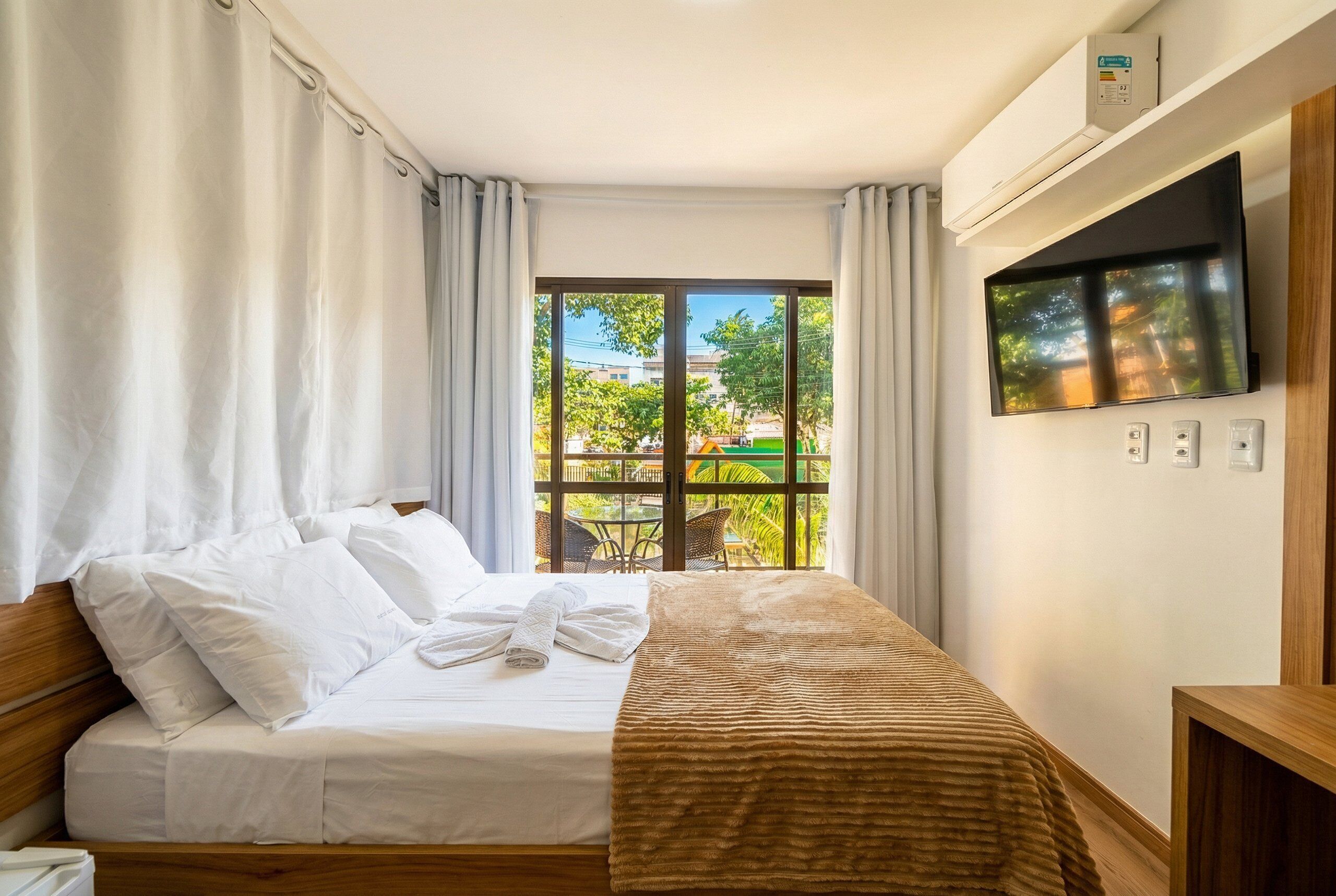 1 bedroom, iron/ironing board, Internet, bed sheets