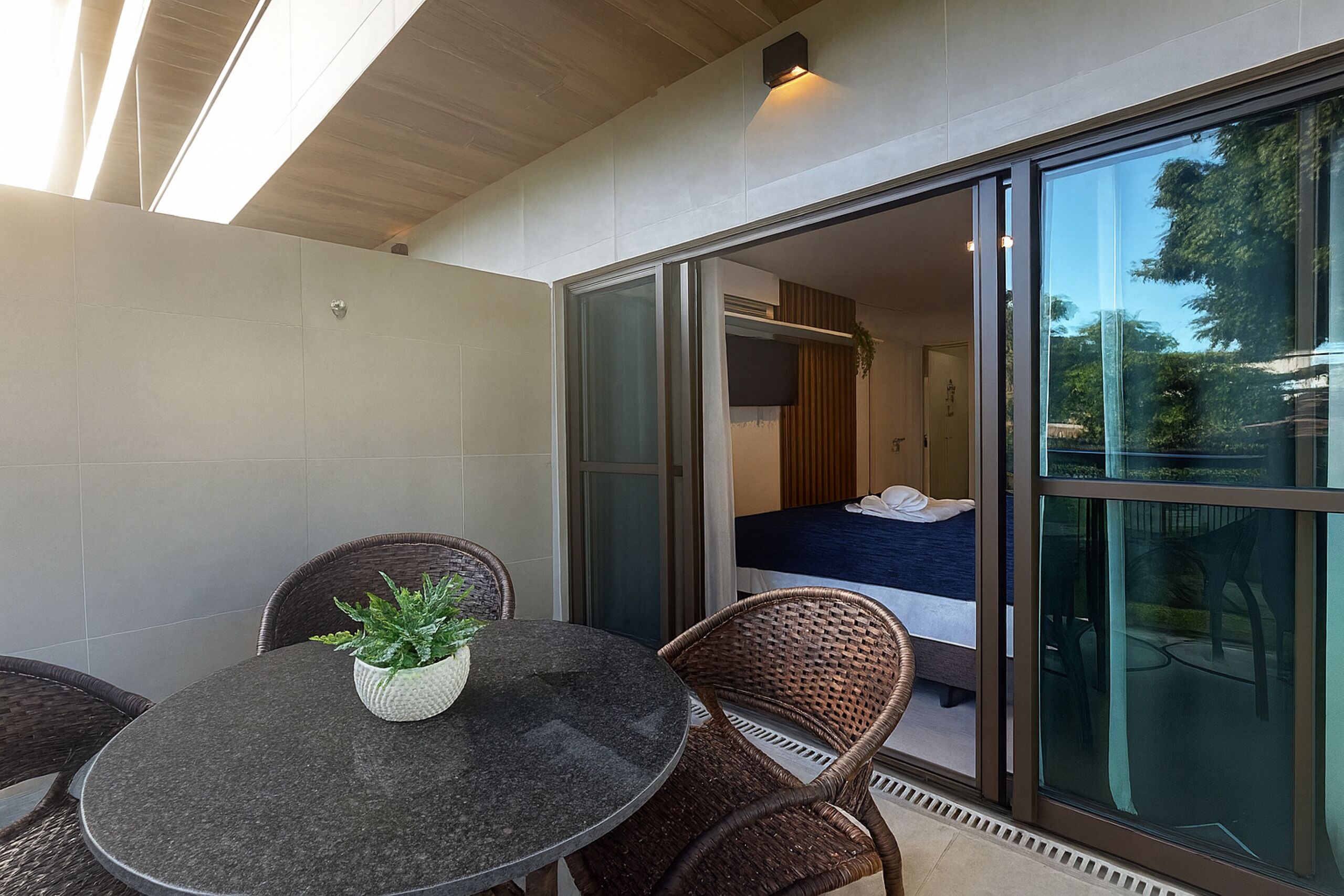 1 bedroom, iron/ironing board, internet, bed sheets