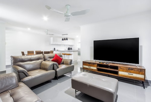 Citi Serviced Apartments - Gaba Place