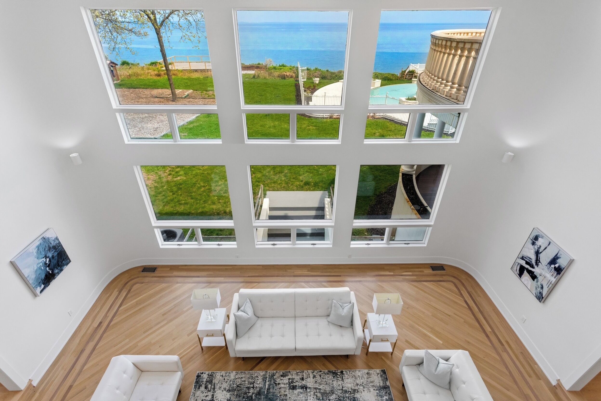 Télévision, chaîne hi-fi