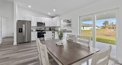 Modern Newly Built Cape Coral Vacation Rental